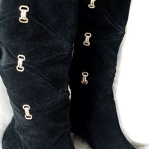 Antonio Melani beautiful suede boots gorgeous size 9.5